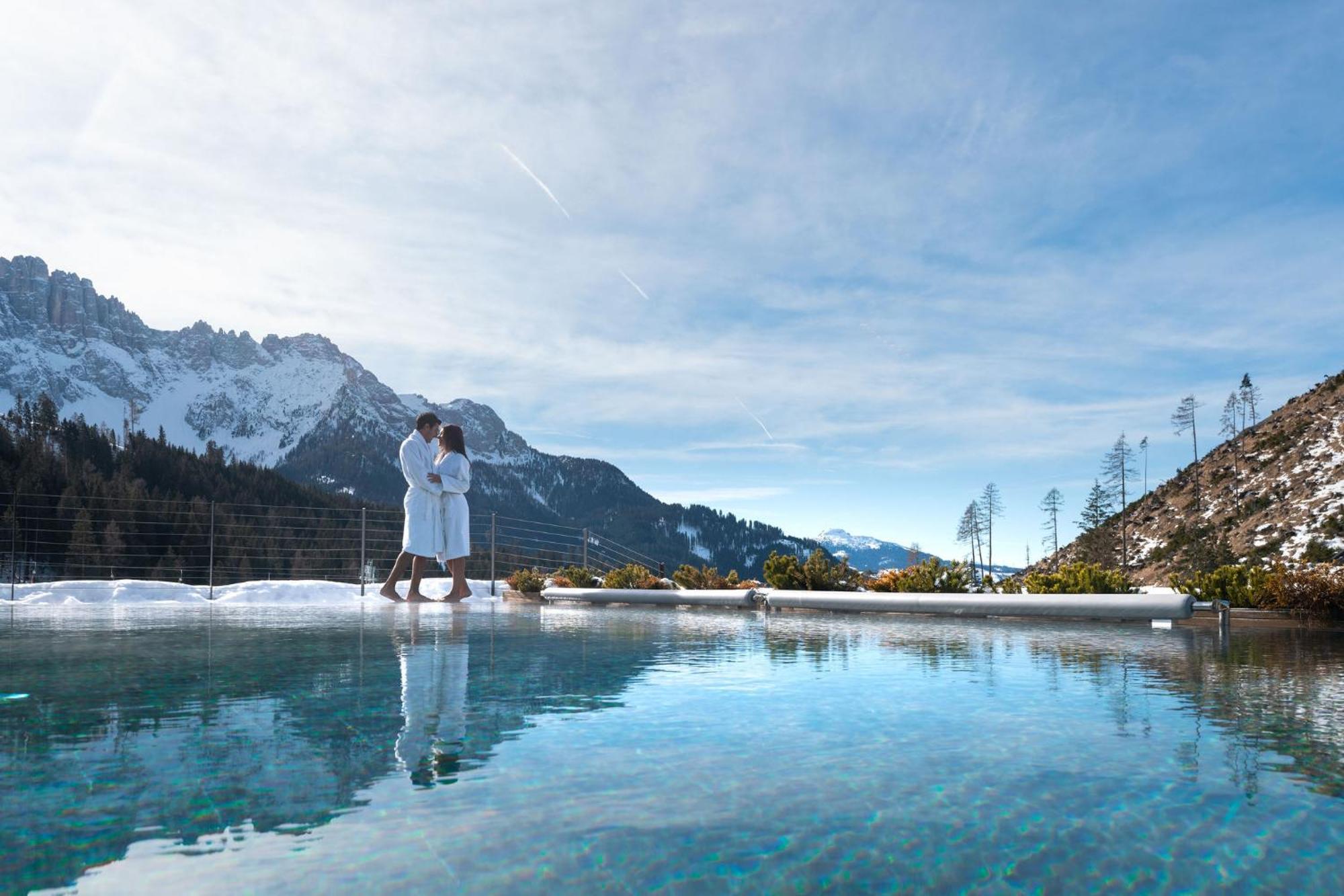 Moseralm Dolomiti Spa Resort Nova Levante Exterior photo